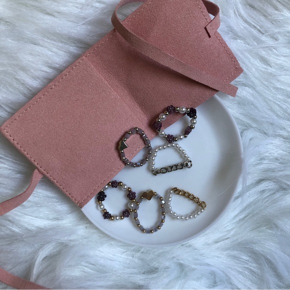 6 gold/silver/purple beaded rings with faux suede mini pouch - Picture 2 of 7